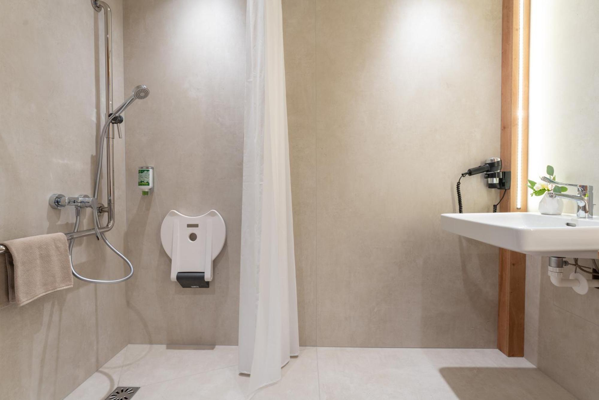 Eee Hotel Eberstalzell Kültér fotó